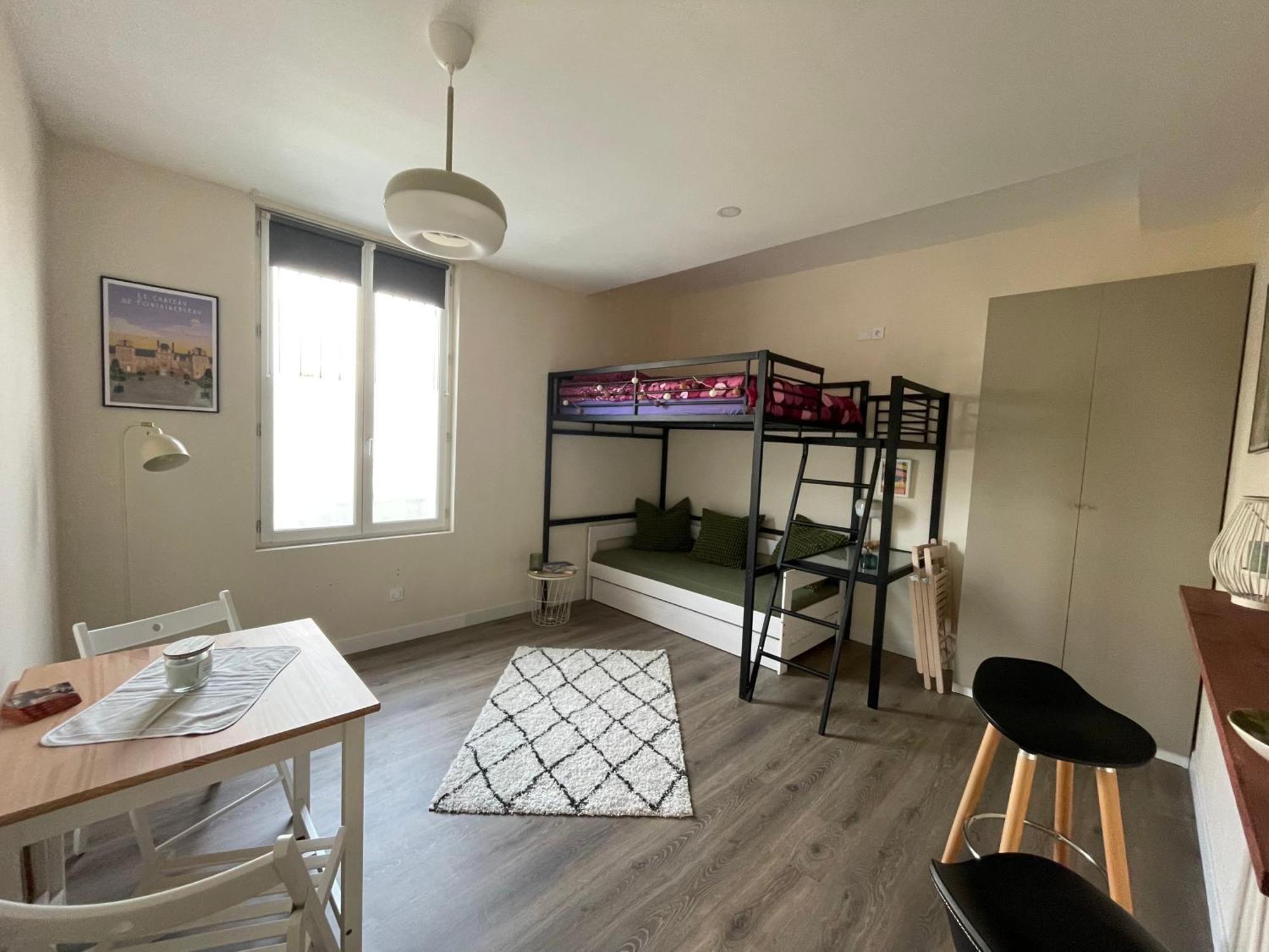 Studio 4 Emplacement Ideal Entre Chateau Et Centre Φονταινεμπλώ Εξωτερικό φωτογραφία